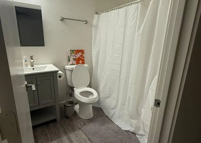Walking Distance To Asu Campus * Tempe