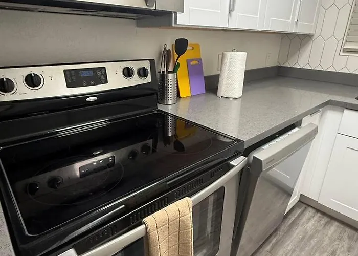 Apartment Walking Distance To Asu Campus *